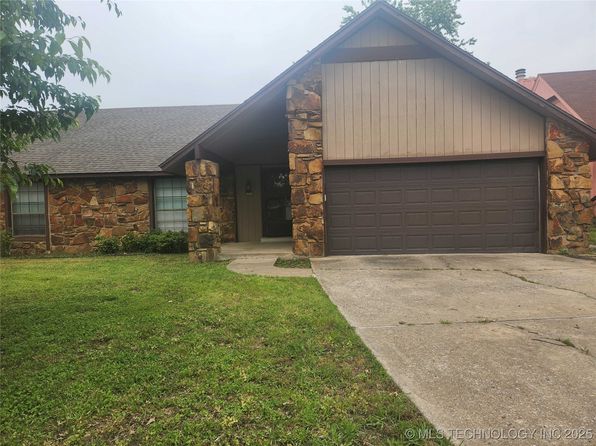 8722 N 121st Ave E, Owasso, OK 74055