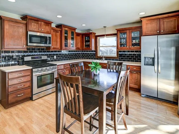 2302 Muir Field Road, Madison, WI 53719