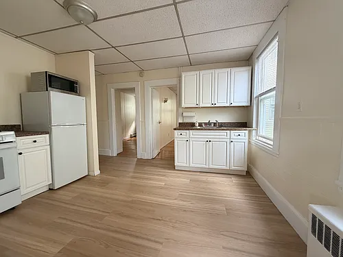 140 Hampshire St #3 Photo 1