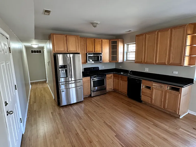 1500 S Spaulding Ave #2 — Photo 1