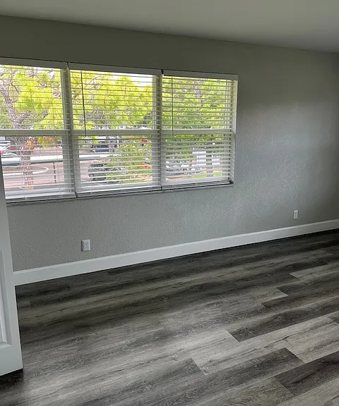 Spring Lake Apartments — Photo 57