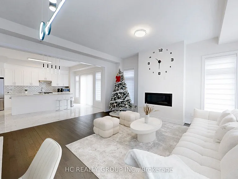 20 Harold Humphrey St — Photo 10