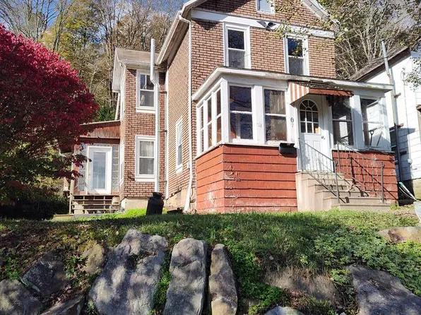 7 Old Colesburg Rd, Coudersport, PA 16915