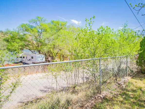 575 Comanche Dr, Lubbock, TX 79404