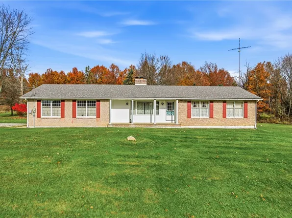 2635 S Keel Ridge Rd, Hermitage, PA 16148