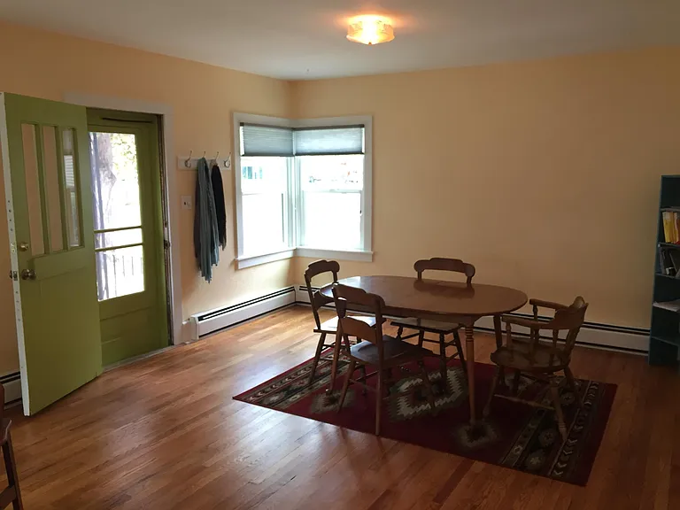 425 Garfield St — Photo 9