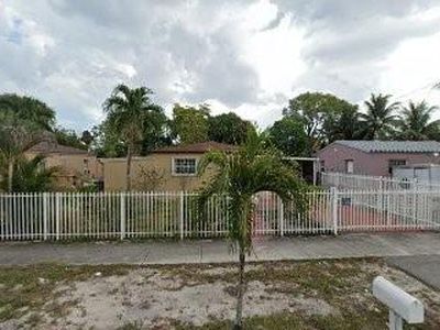 1116 Burlington St, Opa Locka, FL, 33054