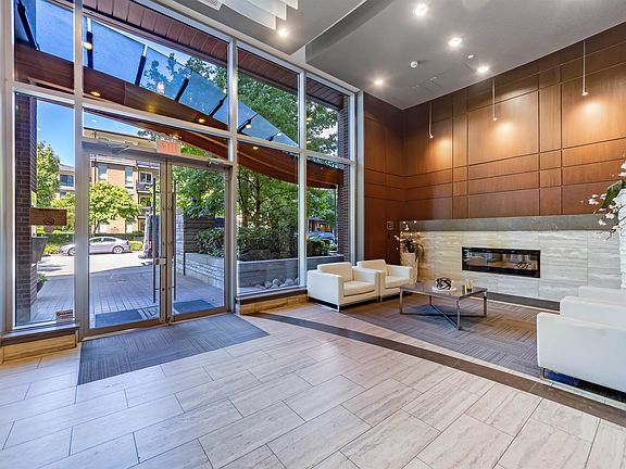 4th image of 3102 Windsor Gate #505