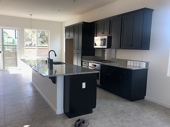 5th image of 169 Julia Island Cir