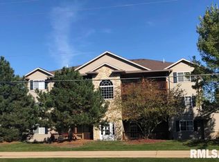 105 E Price St UNIT 103, Eldridge, IA 52748