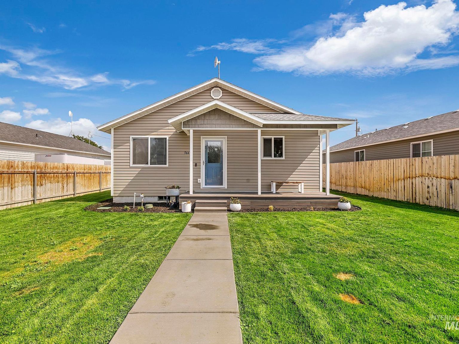 566 6th Ave E Wendell Id 83355 Zillow