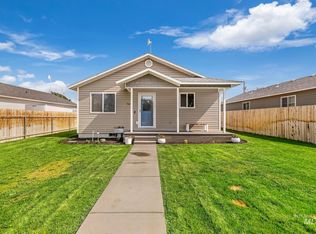 566 6th Ave E, Wendell, ID 83355