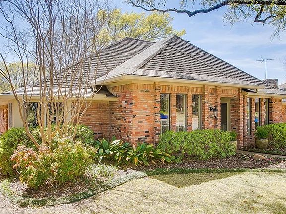 2nd image of 9014 Woodhurst Dr