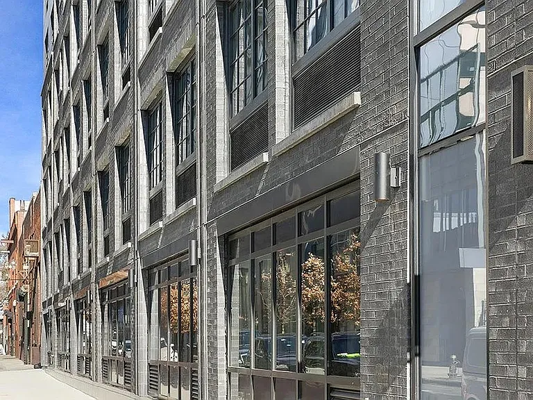 555 Waverly Ave #1K — Photo 6