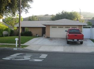 5475 Ruthwood Dr, Calabasas, CA 91302