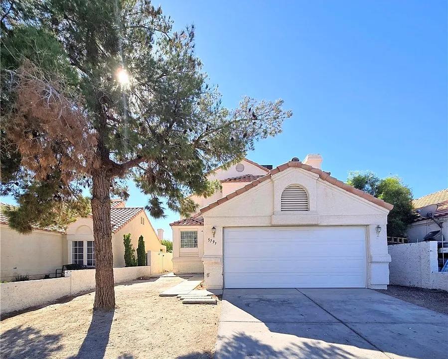 5797 Cedar Ave