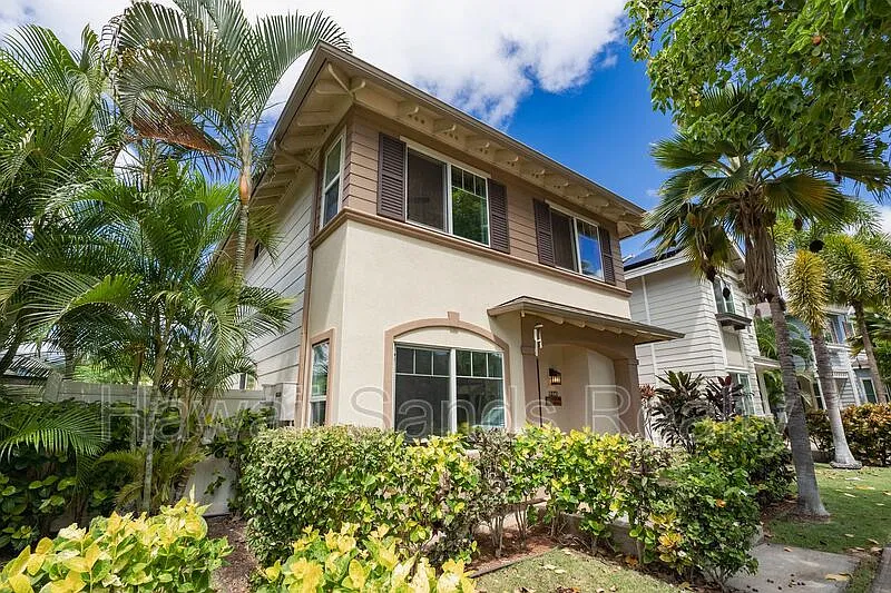 3 bed, 2.5 bath, 1442 sqft, $4,050 — Photo 3