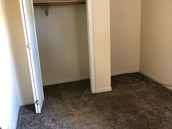 4th image of 6468 N Lehigh Ave #2M