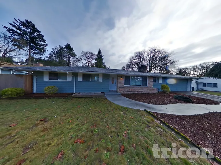 9023 Gayle Ave S — Photo 2