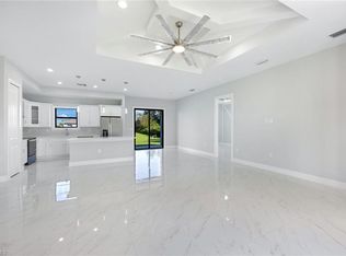 2802 63rd St W, Lehigh Acres, FL 33971