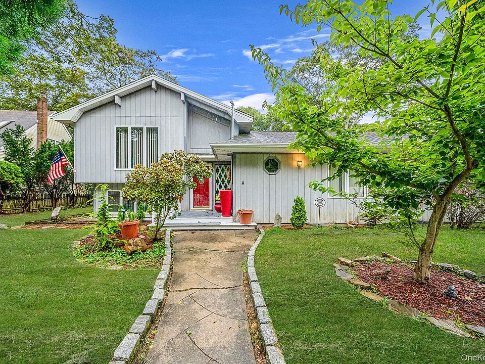 1st image of 8 Claremont Drive