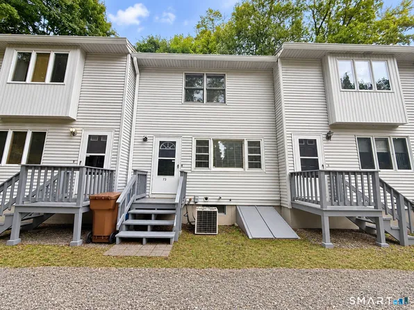 73 Roberts St, Shelton, CT 06484
