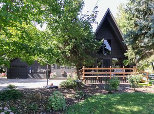 7810 Niabi Zoo Rd, Coal Valley, IL 61240