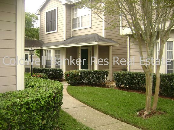 2nd image of 930 Sykes Ct Unit 103