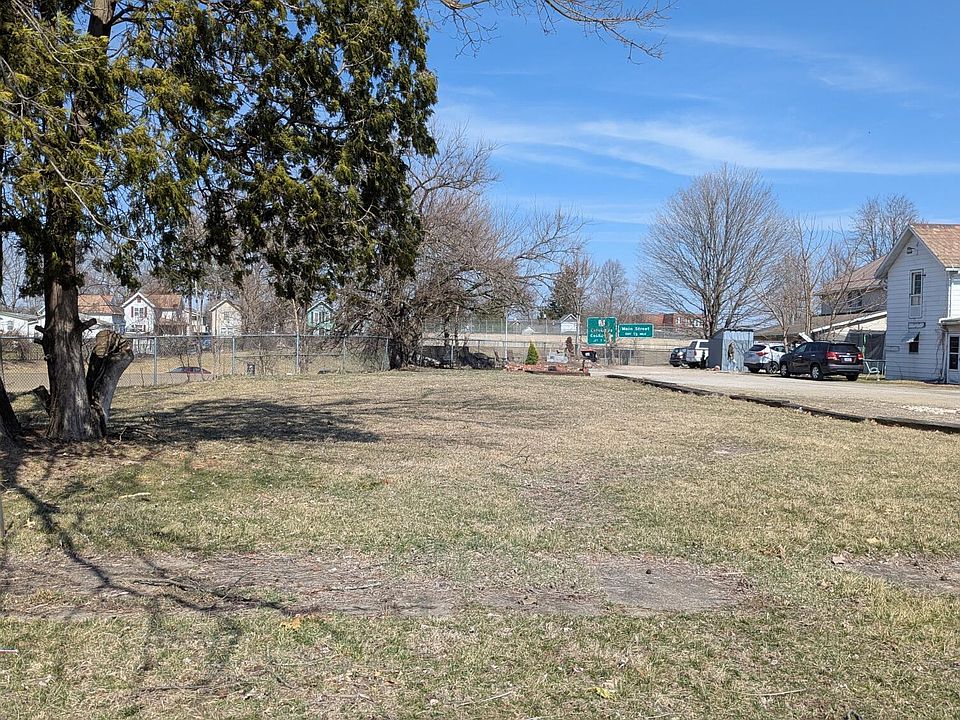 2nd image of 4 Riley St