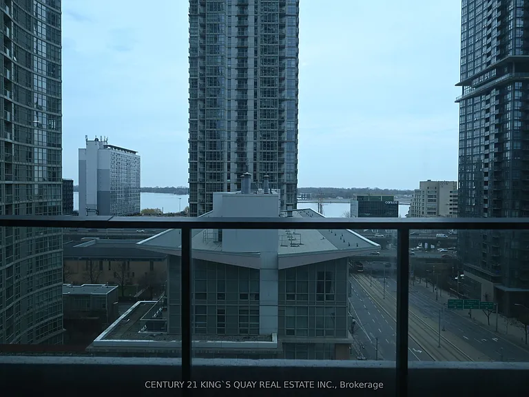3 Concord Cityplace Way #1021 — Photo 21