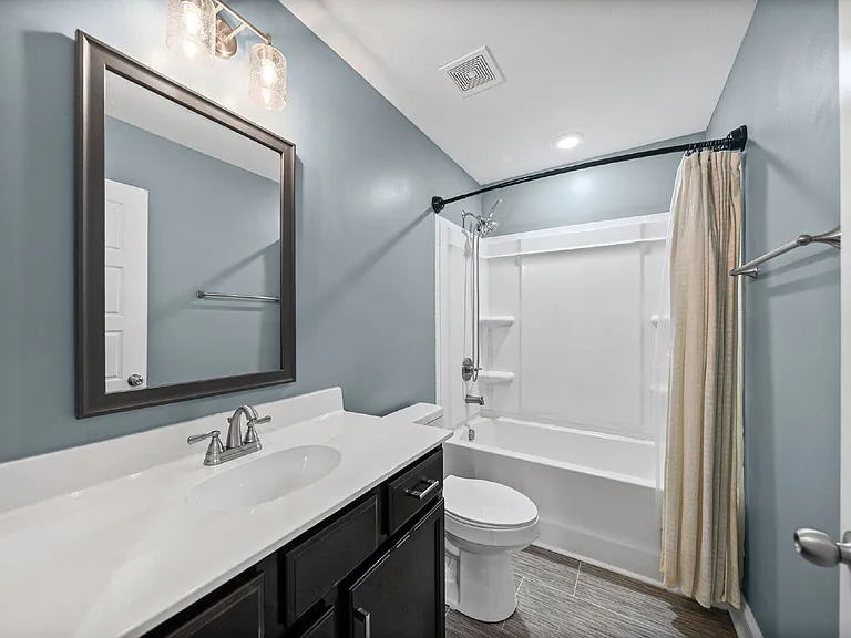 204 King Rd — Photo 23