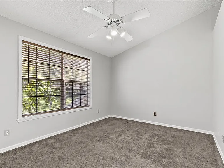 5709 Dalden Dr — Photo 27
