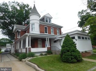 73 & 77 Chestnut St, Lewistown, PA 17044