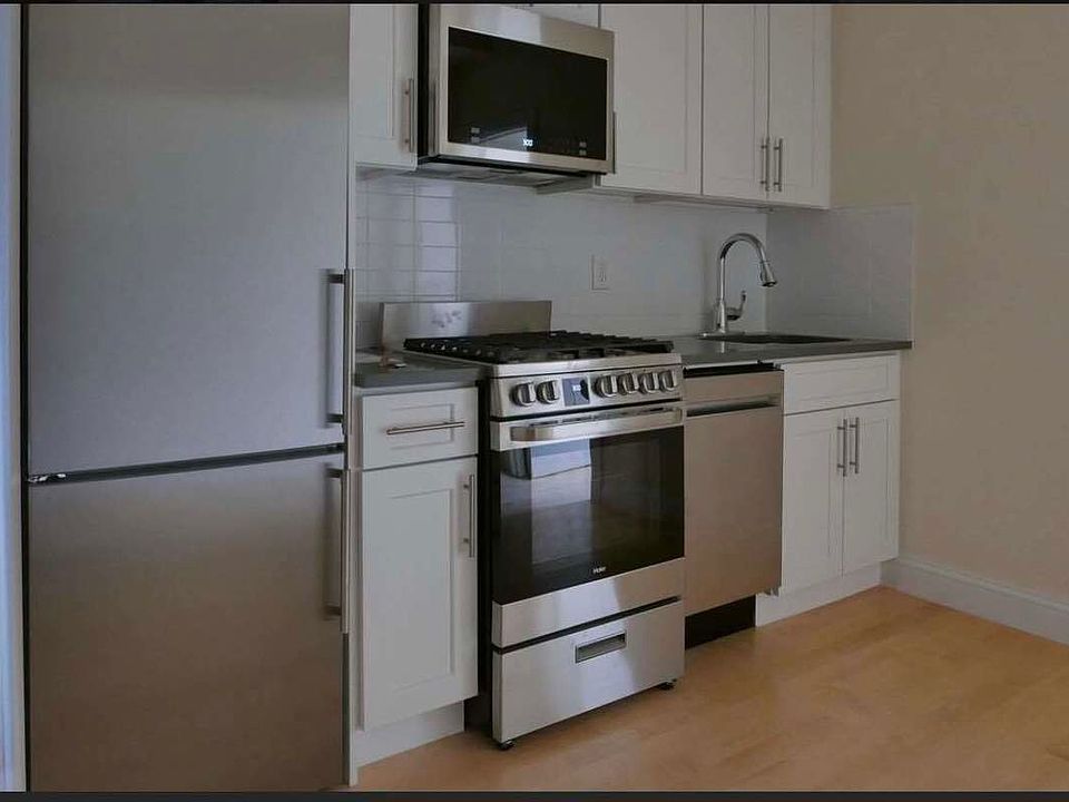 1st image of 348 E 62nd St APT 5