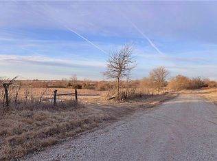 E 220th Ln, Bethany, MO 64424