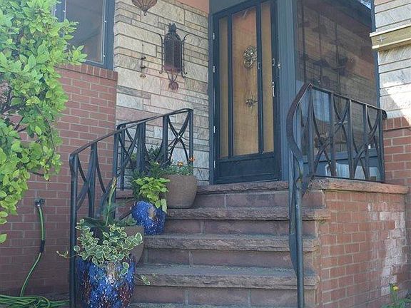 2nd image of 1421 La Prele St
