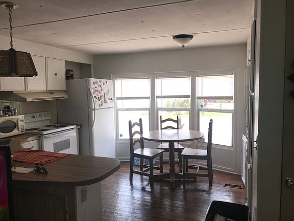 2nd image of 148 Durham Cir