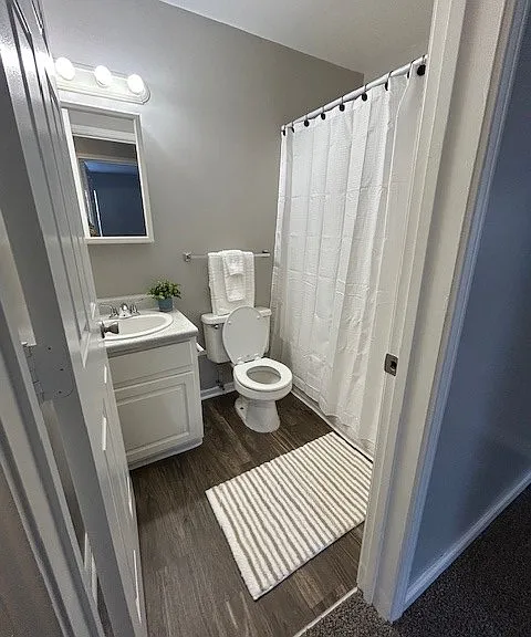 2nd Bathroom