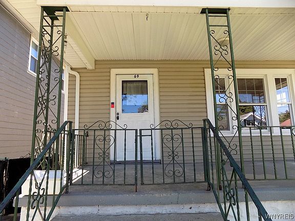 3rd image of 69 Lockwood Ave