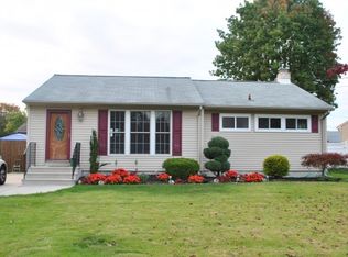 21 Yorktown Rd, Bordentown, NJ 08505