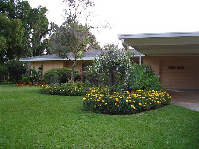 main house (1984 sq. ft.)