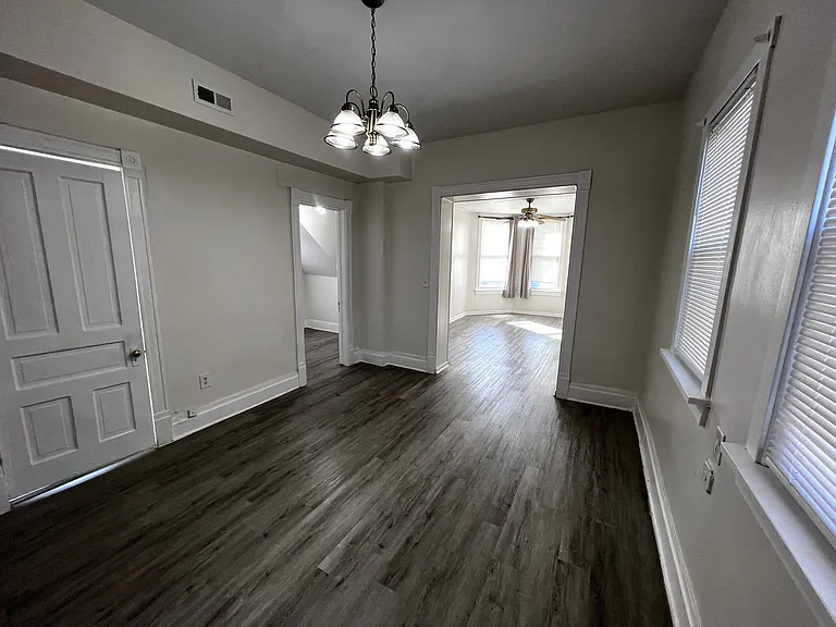 9613 S Ave N #2 — Photo 6