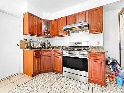 2nd image of 119-52 27th Ave