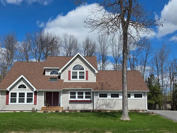 2200 Crabtree Blvd, International Falls, MN 56649