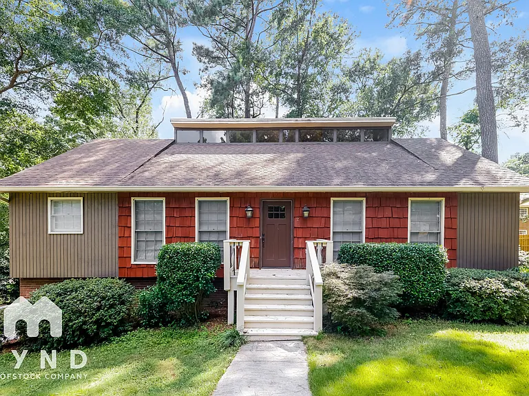 3767 Chestnut Ridge Ln — Photo 1