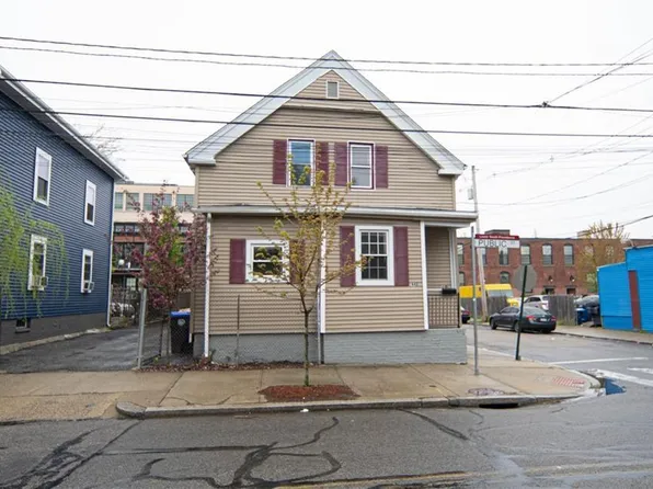 448 Public St, Providence, RI 02907