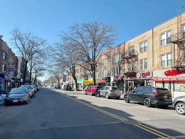 25-34 Steinway Street image 2 of 29