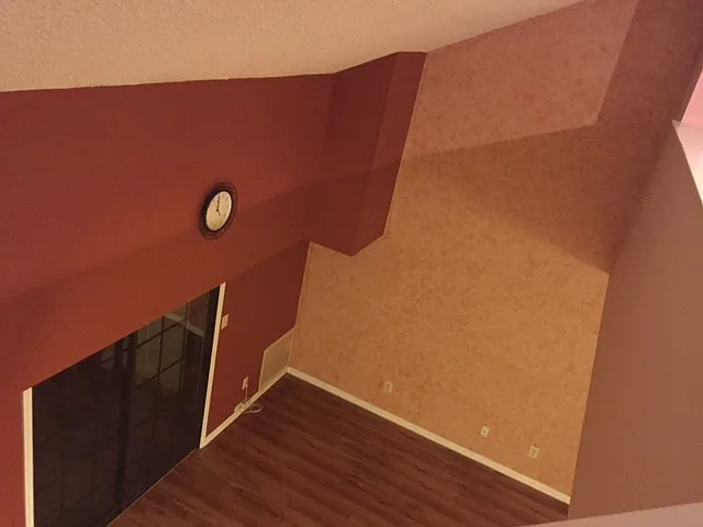 18016 Clark Ct — Photo 3