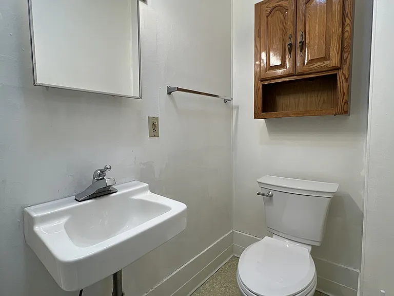 1397 Washington St #C — Photo 10