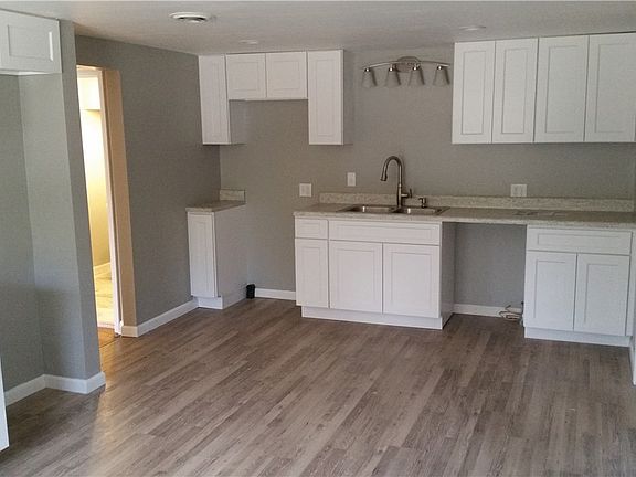 3rd image of 3135 Winding Way